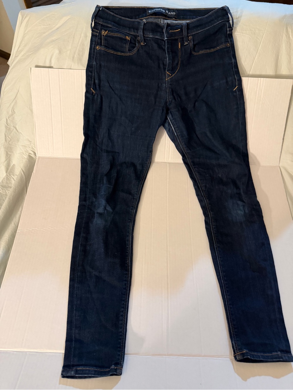 #243 Express Women’s Skinny Jeans in Dark Blue Indigo